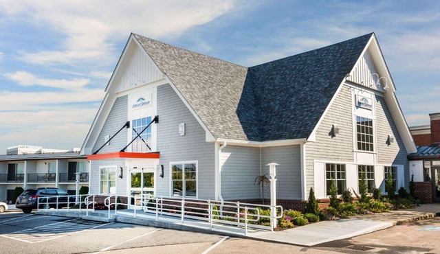 Howard Johnson by Wyndham Middletown Newport Area