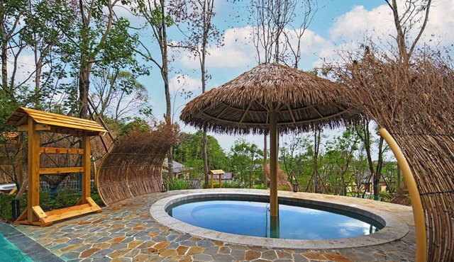 Howard Johnson Hot Springs Plaza Yinghuashan
