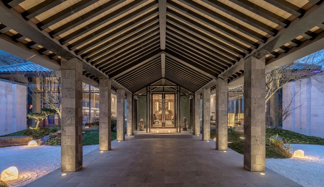 Howard Johnson Huashuiwan Hot Springs Resort Chengdu