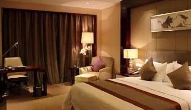 Howard Johnson Nanshan Plaza Bengbu