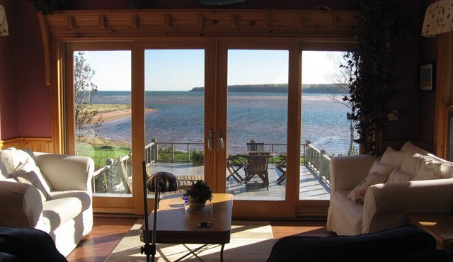 Howe Bay Beach House/PEI Oceanfront Vacation Rental