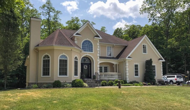 Hudson Valley's Nature Experience with Incredible Views!