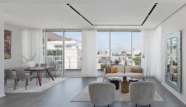 Huge Duplex~Mini Penthouse Luxury 3BR by Sheinkin