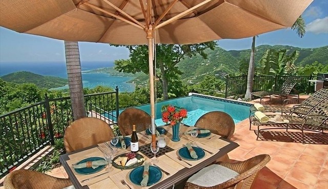 HUGE PANORAMIC views over Coral Bay and BVIs! Peaceful. Private. SUNNY pool
