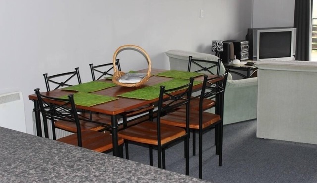 Hukapapa Accommodation Teina