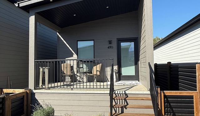Hummingbird Tiny Home Kelowna