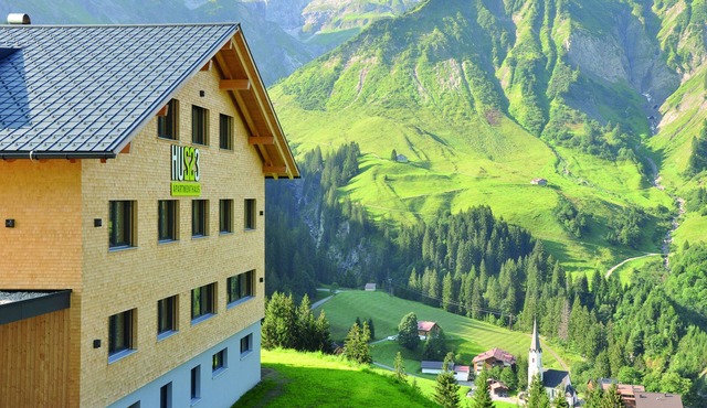 HUS 23