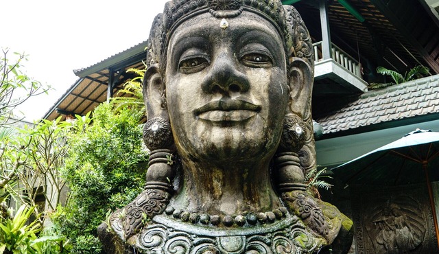 Huts Rock Ubud