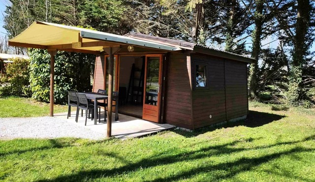 HUTTE (without sanitary facilities) sleeps 3