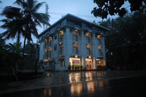 Hydel Palace Athirappilly by Bestinn Leisure
