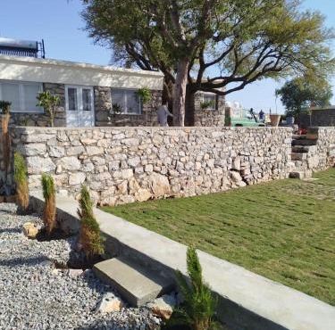 HYN Mountain Resort