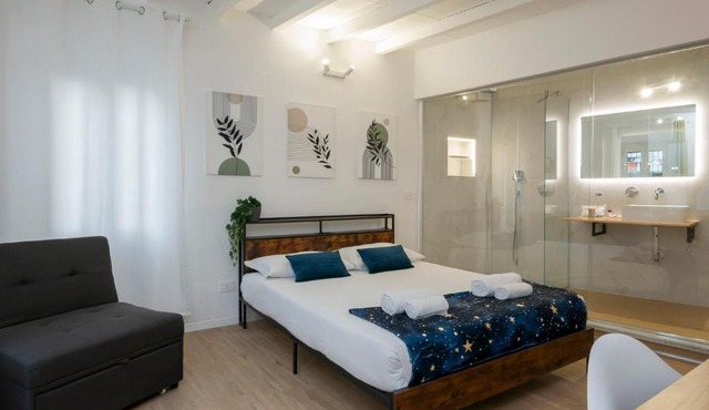 I-Host Ornato - Spacious 2BR Apt for 10 Guests with 3 Bathrooms