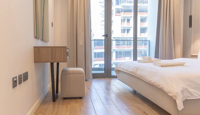 IBIA Homes - Modern Lavish 1 Bed
