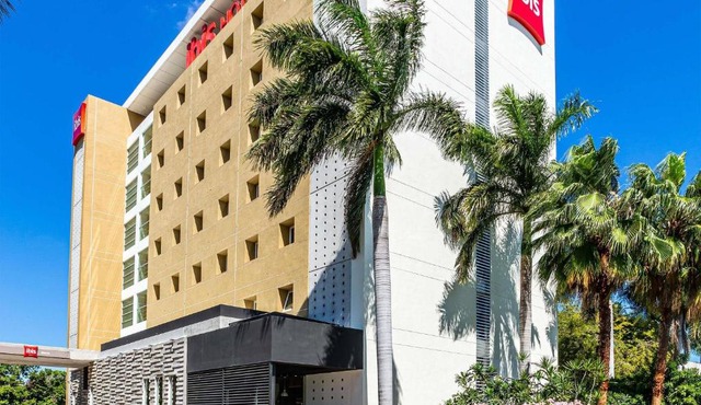 Ibis Merida