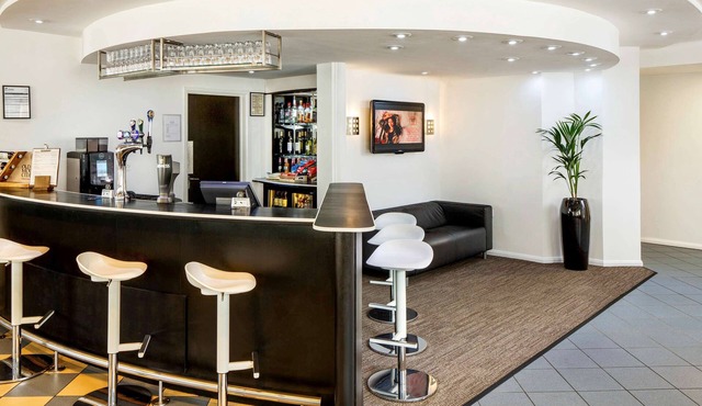 ibis Preston North