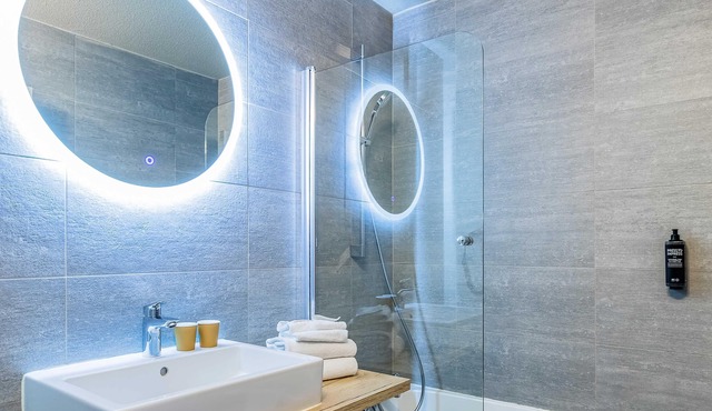 ibis Styles Crolles Grenoble A41