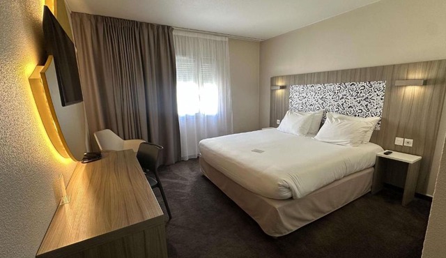 Ibis Styles Lyon Gorge de Loup Saphir