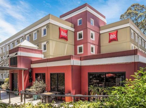 ibis Thornleigh