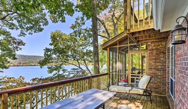 Ideal Chickamauga Lake Home + Dock & Fire Pit
