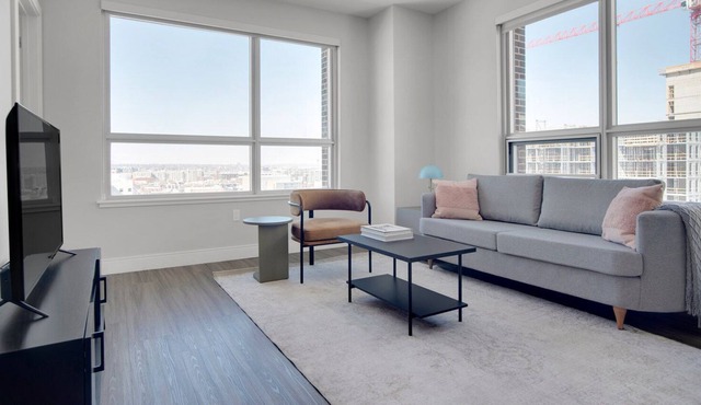 Ideal Five Points 2BR w/ Pool & Gym, walk to Union Station, by Blueground
