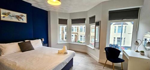 Ideal for groups - 4 bedrooms, 2 bathrooms