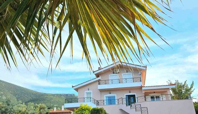Ideal place for peace and tranquility, away from the noise of the city.