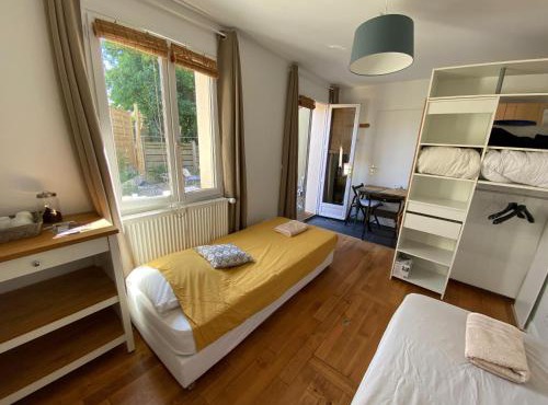 ideally located next to castle park