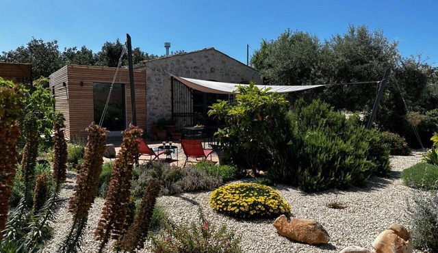 Idyll for couples, herb garden, large terrace, 3000sqm, in the countryside, near Scicli