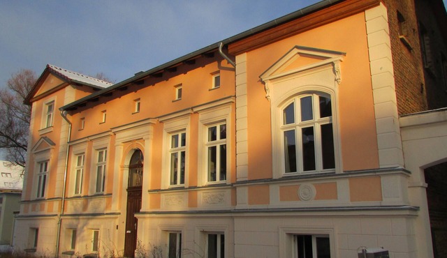 Idyll with terrace at the port Neustrelitz, right on the lake Zierker