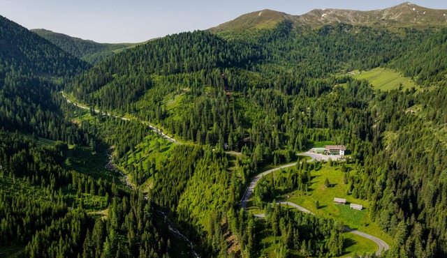 Idyllic holiday apartments for travel groups