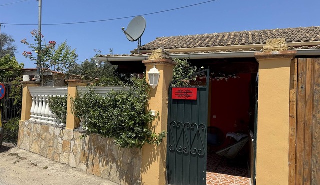 Idyllic located in the country and close to the sea - Holiday home Paramonas, Co