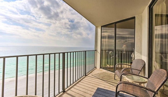 Idyllic PCB Condo w/Pool Access & Ocean Views!