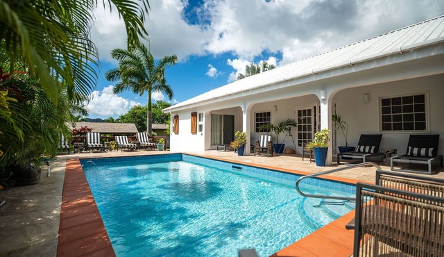 Idyllic Tropical Retreat