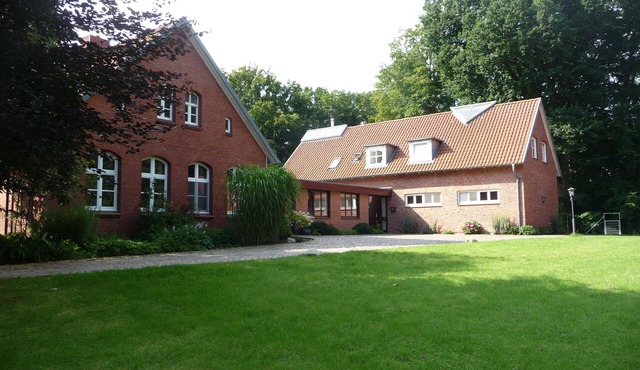 Idyllically situated vacation apartment 10 min. to the natural beach
