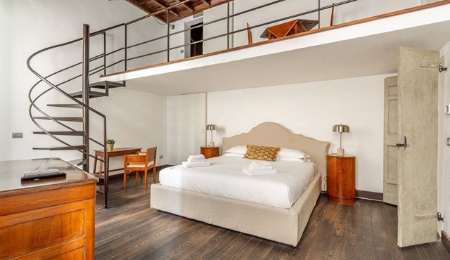 iFlat | Elegant & Luxurious 3-bedroom Apartment