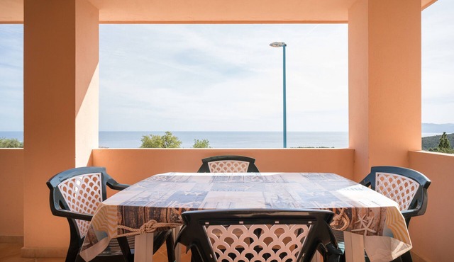 'Ignis Cala Gonone' Apartment with Sea View, Private Terrace and Wi-Fi