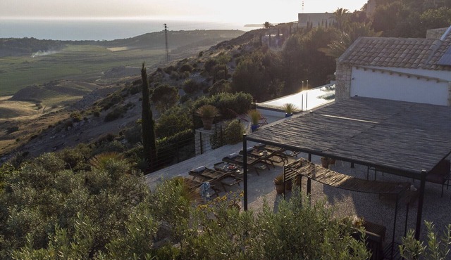 Il Canneto - Three Bedroom Villa, Sleeps 6