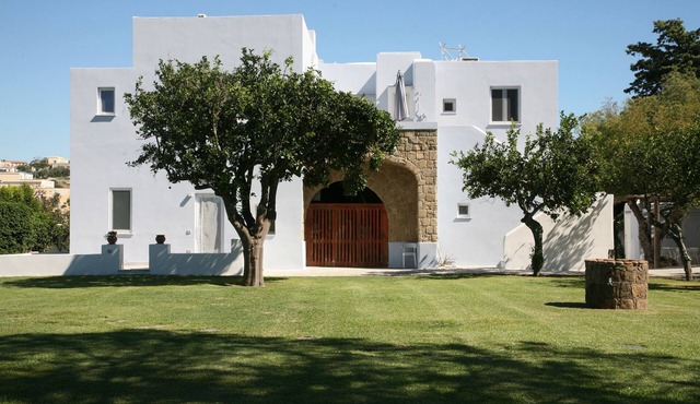 Il Carrubo - Three bedroom Apartment with Sea View