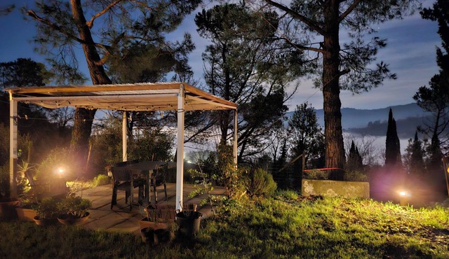 Il Casinello: Dwelling among the Olive Trees and the Chalk Vein | 11 Places