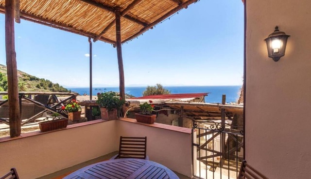 Il Gallo Lungo Superior Apartment