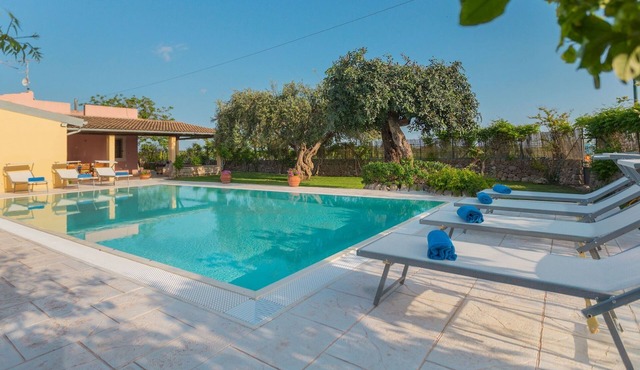 Il Giardino Dei Limoni 8, Emma Villas