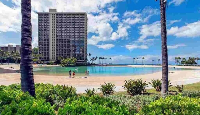 Ilikai Marina Studio City View Condos with Fully Equipped Kitchens & Free Wifi