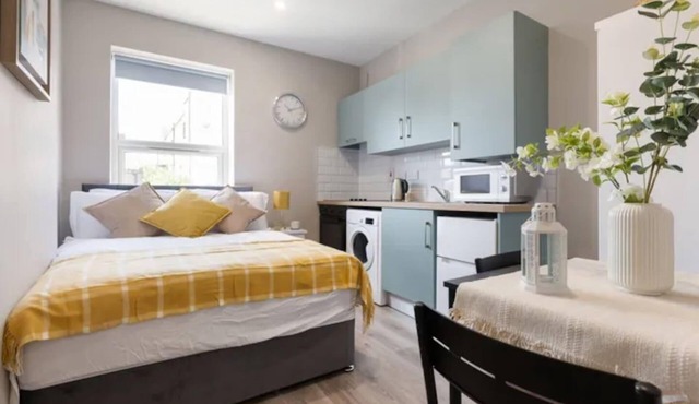 Immaculate 1-Bed Studio in Dublin- A1 Location!