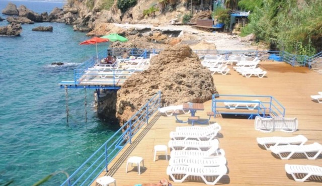 Immaculate Cozy 2-Bed Apartment in Antalya Lara