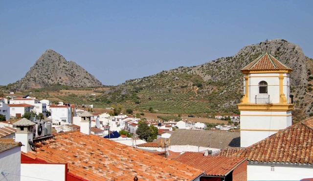 Immaculate House in Montejaque Sleeps 6