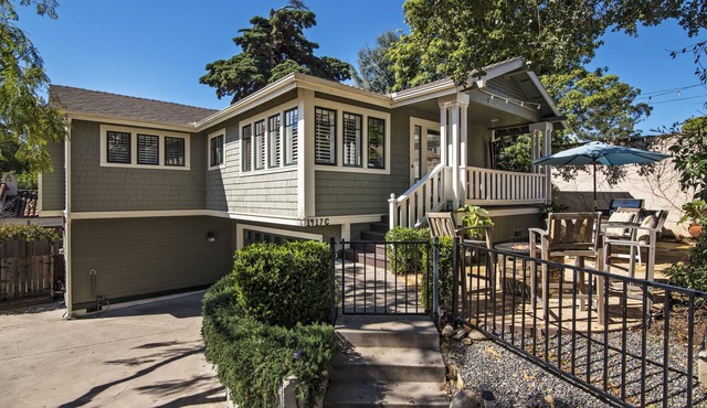Immaculate, Move-in-Ready, Modern Craftsman Oasis, Ideal Walk Area, Long Term OK