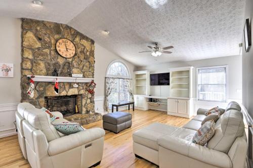 Immaculate Suwanee House w/Pool & Game Room!