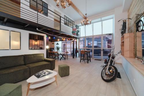 Immersive loft, 2 bedrooms, downtown, parking