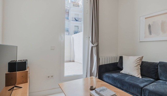 Impeccable Chamberí 1BR w/terrace, nr the city center, by Blueground