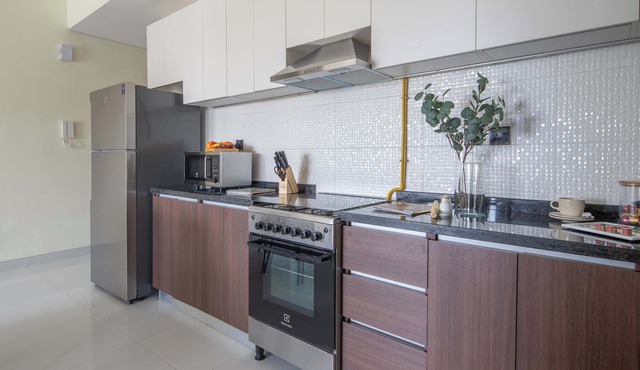 Impressive 1BR with Pool Views in Liwan!
